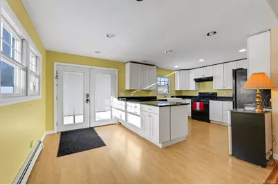 17 Klein Avenue, West Nyack, NY 10994 - Photo 9