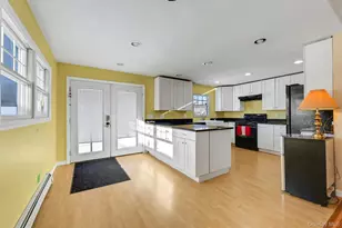 17 Klein Ave, West Nyack, NY 10994 - Photo 9