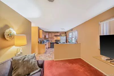 81 Hale Street, Brentwood, NY 11717 - Photo 17