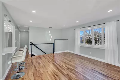 39 Roosevelt Boulevard, Patchogue, NY 11772 - Photo 7