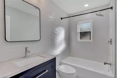 39 Roosevelt Boulevard, Patchogue, NY 11772 - Photo 21