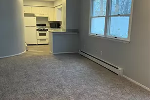 5 Whitney Ln, Coram, NY 11727 - Photo 3