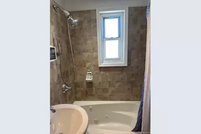 234-24 131 Avenue #Upper, Rosedale, NY 11422 - Photo 5