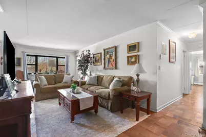 200 Diplomat Drive #8N, Mount Kisco, NY 10549 - Photo 3