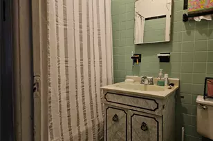 72-34 61st St, Ridgewood, NY 11385 - Photo 15