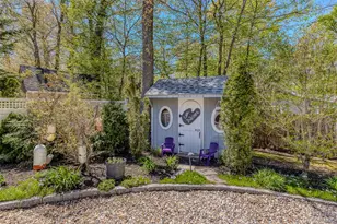 2 Walnut Ave, Setauket, NY 11733 - Photo 5