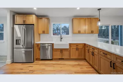 63B Blydenburgh Road, Centereach, NY 11720 - Photo 7