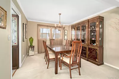 107 Parkview Road, Elmsford, NY 10523 - Photo 9