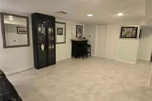 156-11 89th St, Howard Beach, NY 11414 - Photo 21