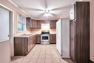 246 15th, West Babylon, NY 11704 - Photo 3