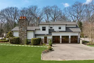 27 Victorian Ln, Brookville, NY 11545 - Photo 25