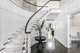 27 Victorian Ln, Brookville, NY 11545 - Photo 3