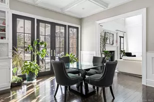 27 Victorian Ln, Brookville, NY 11545 - Photo 13