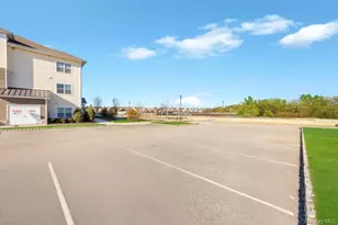 3 Meadows Ln, Yaphank, NY 11980 - Photo 33