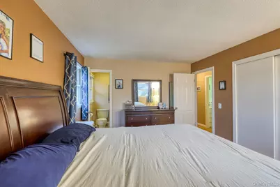 19 Eastwood Rd, Danbury, NY 06811 - Photo 13