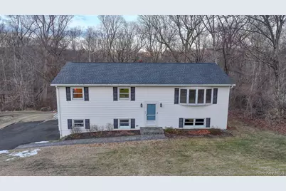 19 Eastwood Rd, Danbury, NY 06811 - Photo 1