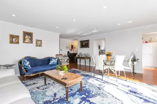 12 Bond St, Great Neck, NY 11021 - Photo 5