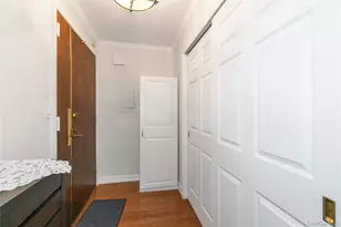 12 Bond St, Great Neck, NY 11021 - Photo 15