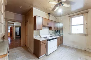 92-35 51st Ave, Elmhurst, NY 11373 - Photo 3