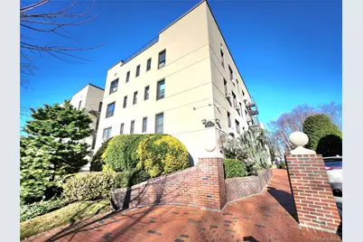 11 Wooleys Lane #2E, Great Neck, NY 11023 - Photo 3