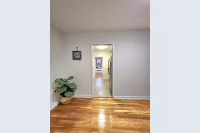 11 Wooleys Lane #2E, Great Neck, NY 11023 - Photo 7