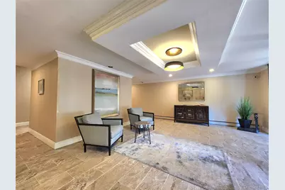 11 Wooleys Lane #2E, Great Neck, NY 11023 - Photo 5