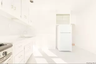 194 Summit Ave, Mount Vernon, NY 10550 - Photo 5