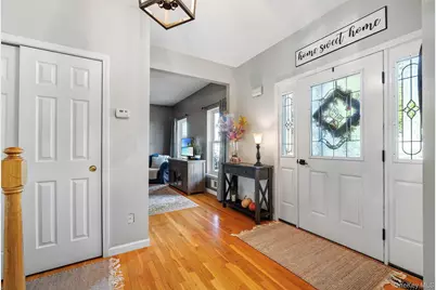 58 Red Maple Way, New Windsor, NY 12553 - Photo 3