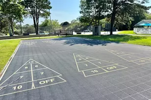 82 Village Cir W, Manorville, NY 11949 - Photo 31