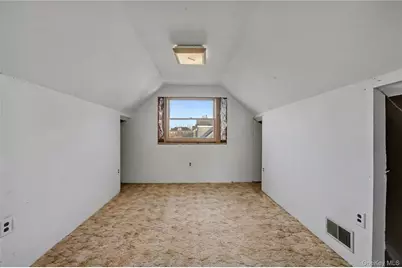 158 Moffitt Boulevard, Islip, NY 11751 - Photo 13