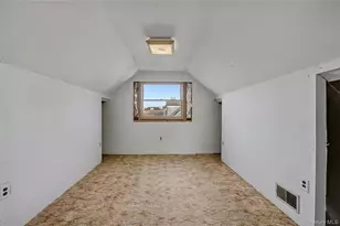 158 Moffitt Blvd, Islip, NY 11751 - Photo 13