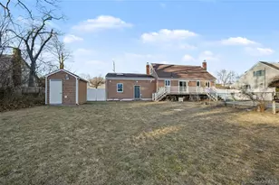 158 Moffitt Blvd, Islip, NY 11751 - Photo 15