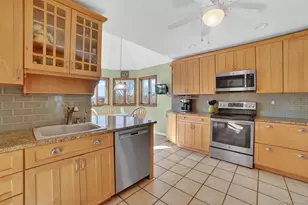 9 Carol Ct, Croton on Hudson, NY 10520 - Photo 11