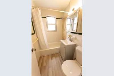 33 B E Grand Street #3C, Fleetwood, NY 10552 - Photo 7