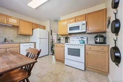 202 Great Lawn Court, Brewster, NY 10509 - Photo 9