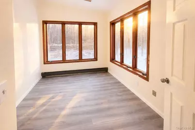 8 Rocky Road, Monroe, NY 10950 - Photo 5