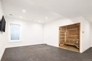 100 Griffing Ave, Westhampton Beach, NY 11978 - Photo 21