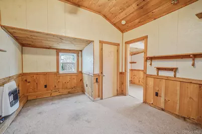 133 Royal Avenue, Flanders, NY 11901 - Photo 27