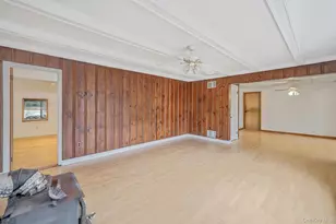 133 Royal Ave, Flanders, NY 11901 - Photo 9