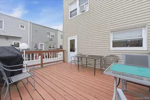 192 Huntington Ave, Bronx, NY 10465 - Photo 15
