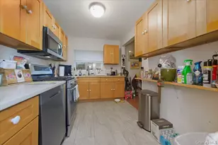 192 Huntington Ave, Bronx, NY 10465 - Photo 5