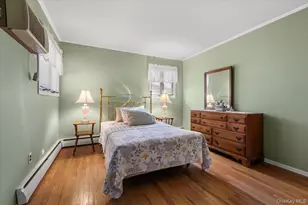 53 Beaumont Dr, Plainview, NY 11803 - Photo 11