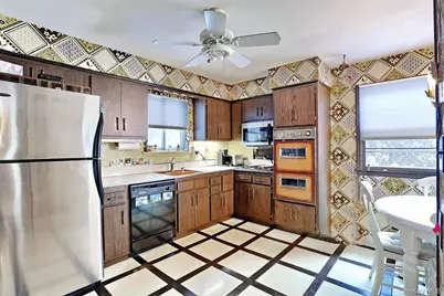 4 Crabapple Court, Monsey, NY 10952 - Photo 9