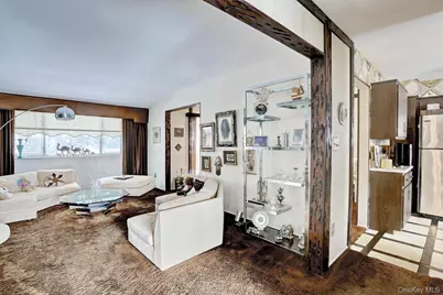 4 Crabapple Court, Monsey, NY 10952 - Photo 3