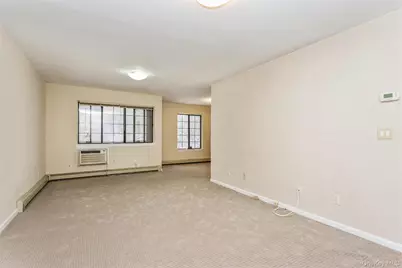 72 Foxwood Circle, Mount Kisco, NY 10549 - Photo 9