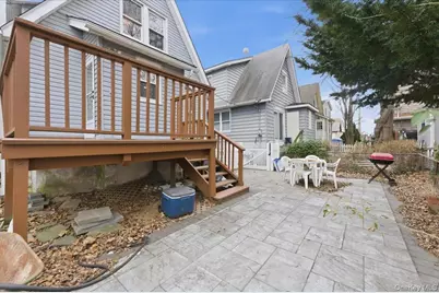 22 Sunset Trail #22, Bronx, NY 10465 - Photo 17