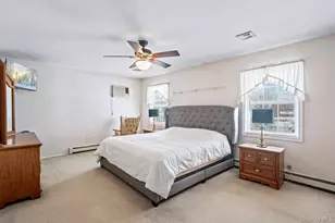 33 Skylark Ln, Levittown, NY 11756 - Photo 29