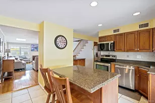 33 Skylark Ln, Levittown, NY 11756 - Photo 11