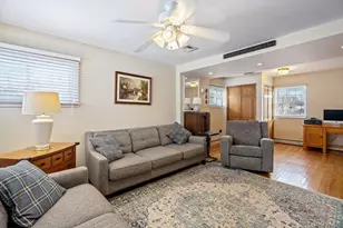 33 Skylark Ln, Levittown, NY 11756 - Photo 23