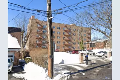47 Alta Avenue #5A, Yonkers, NY 10705 - Photo 1
